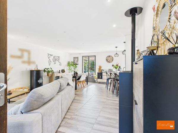 Pavillon 4 chambres à Ambrières-les-Vallées (53300)