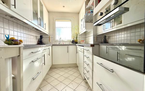 Appartement à vendre    4 pièces • 72,02 m2 Villiers-sur-Marne
