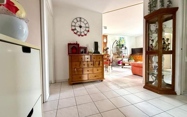 Appartement à vendre    4 pièces • 72,02 m2 Villiers-sur-Marne