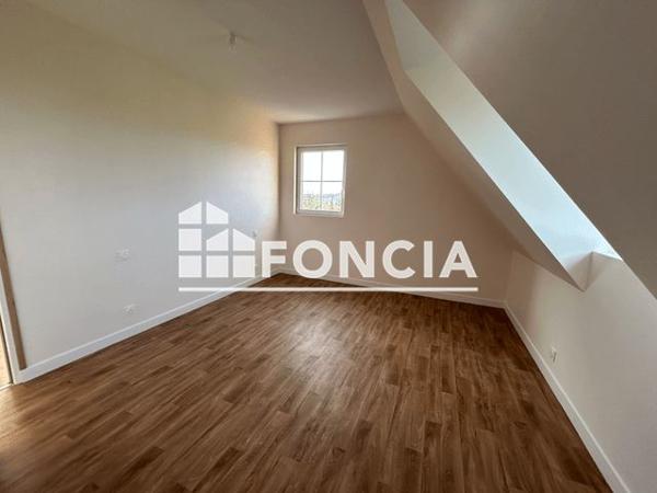 Location Maison 5 pièces 137.8 m² - Mezidon Vallee D'auge 14270