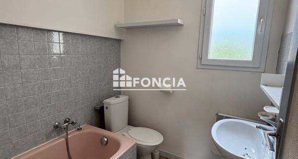 Location Appartement 2 pièces 45 m² - Vernon 27200