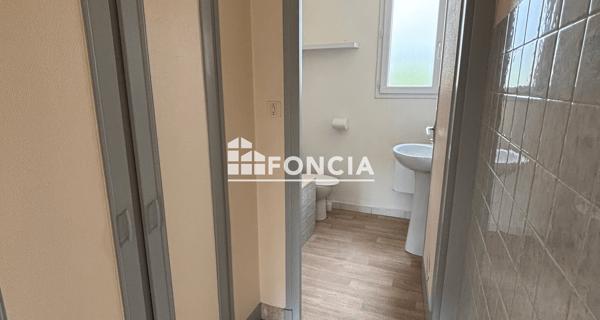 Location Appartement 2 pièces 45 m² - Vernon 27200