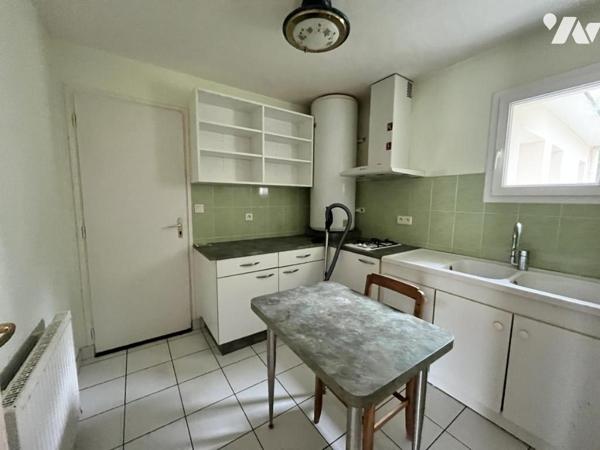 CAMORS, centre Plain pied en excellent état  - REF 22N