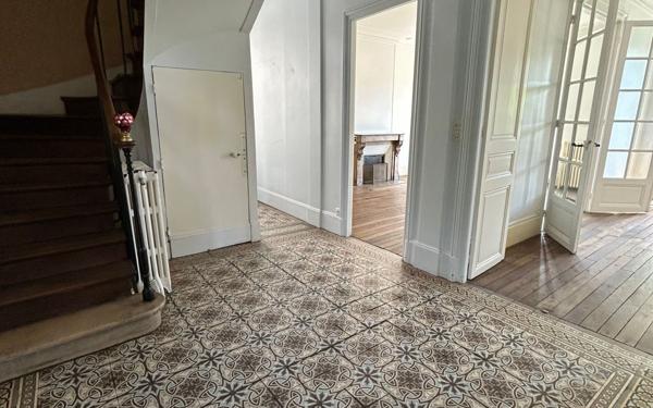 Maison à vendre    8 pièces • 178 m2 Meaux