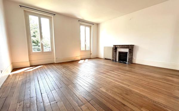 Maison à vendre    8 pièces • 178 m2 Meaux