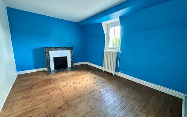 Maison à vendre    8 pièces • 178 m2 Meaux