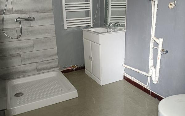 Appartement à louer    1 pièce •  Beaumont-de-Lomagne