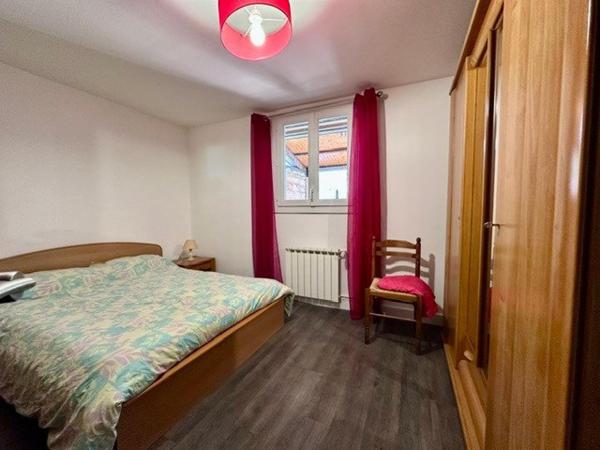 Maison rénovée de plain pied proche commodités