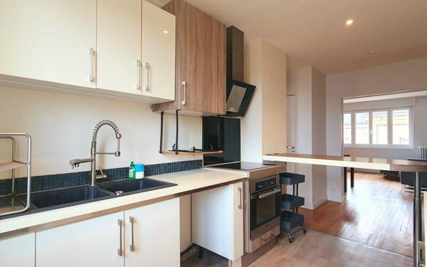 Appartement à vendre    3 pièces • 74,22 m2 Poitiers