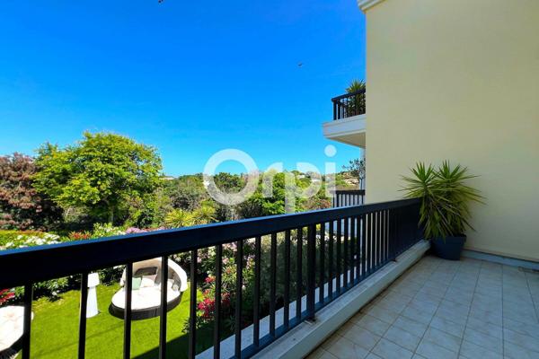 Appartement à vendre    3 pièces • 64,81 m2 Mandelieu-la-Napoule