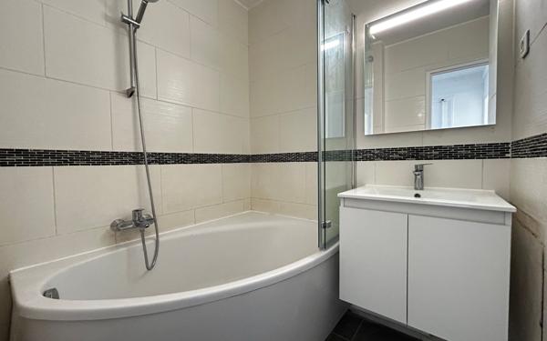 Appartement à louer    2 pièces • 52,72 m2 Champigny-sur-Marne