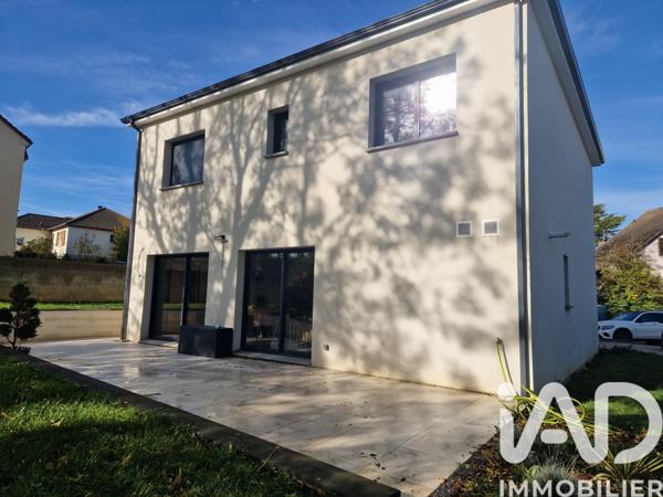 Maison à vendre 6 pièces 160 m² Plaisir