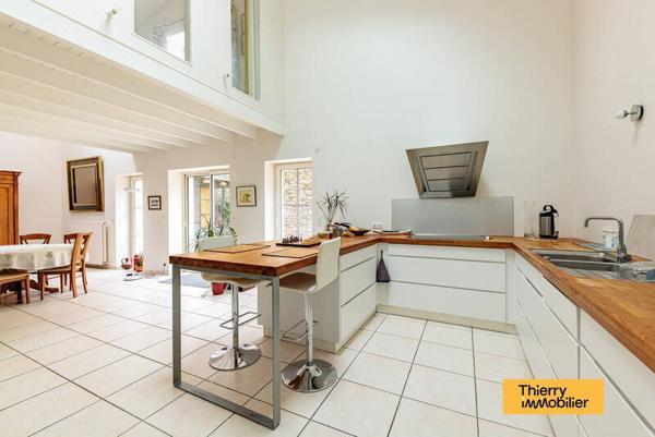 Maison 6 pièces - 44000 Nantes -  Centre ville