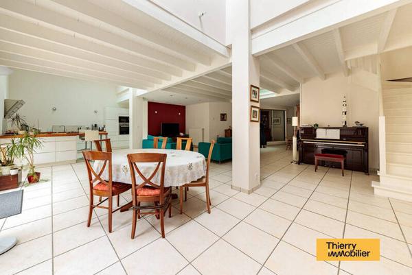 Maison 6 pièces - 44000 Nantes -  Centre ville