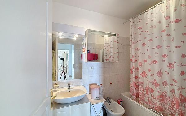 Appartement à vendre    3 pièces • 57,45 m2 Le Cannet