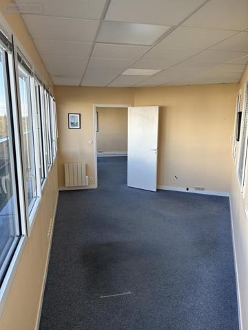 Fonds et/ou murs commerciaux à louer à Saint-Malo en Ille-et-Vilaine (35400), ref : 35104-L116