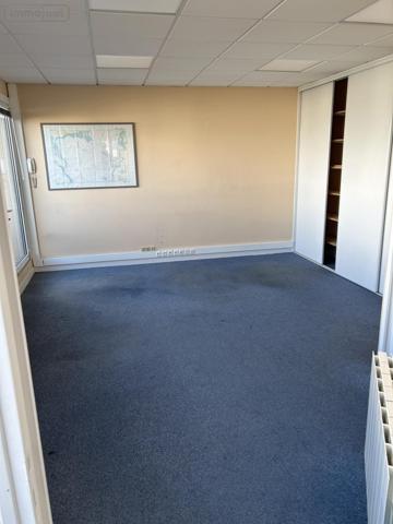 Fonds et/ou murs commerciaux à louer à Saint-Malo en Ille-et-Vilaine (35400), ref : 35104-L116