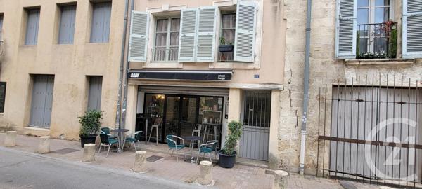 à vendre  60,22 m2 AVIGNON - 84