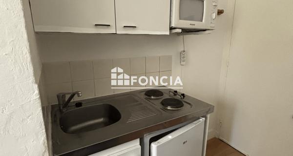 Location Studio meublé 12.8 m² - ÉCully 69130