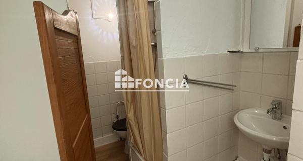 Location Studio meublé 12.8 m² - ÉCully 69130