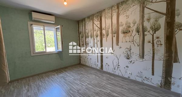 À vendre Maison 6 pièces 207 m² - Solliès-toucas 83210