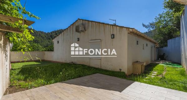À vendre Maison 6 pièces 207 m² - Solliès-toucas 83210
