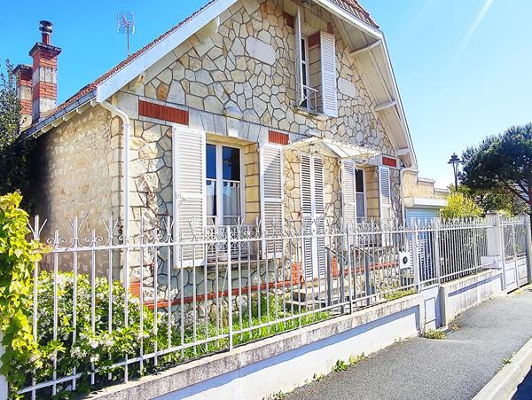 A VENDRE - CHATELAILLON-PLAGE - TRIANGLE D'OR - Maison Familiale - Garage - Jardin