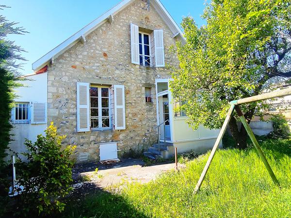 A VENDRE - CHATELAILLON-PLAGE - TRIANGLE D'OR - Maison Familiale - Garage - Jardin