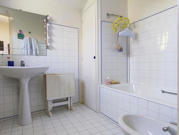 A VENDRE - CHATELAILLON-PLAGE - TRIANGLE D'OR - Maison Familiale - Garage - Jardin