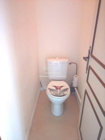 Idéalement situé, en plein coeur de DESCARTES