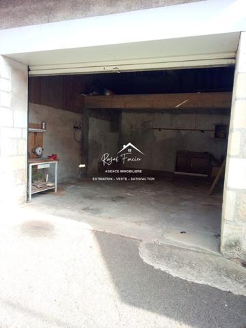 Idéalement situé, en plein coeur de DESCARTES