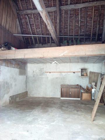 Idéalement situé, en plein coeur de DESCARTES