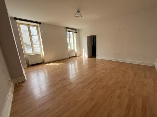 Appartement à louer |  Mehun-sur-Yèvre |  3 pièces | 72 m²