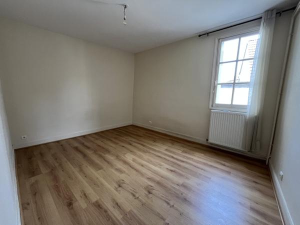 Appartement à louer |  Mehun-sur-Yèvre |  3 pièces | 72 m²