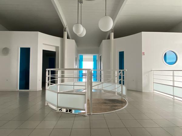 Bureaux 357m² – Beaucouze