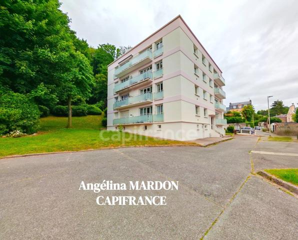 Appartement à vendre T5 + 2 balcons + parking à SAINTE ADRESSE (76)