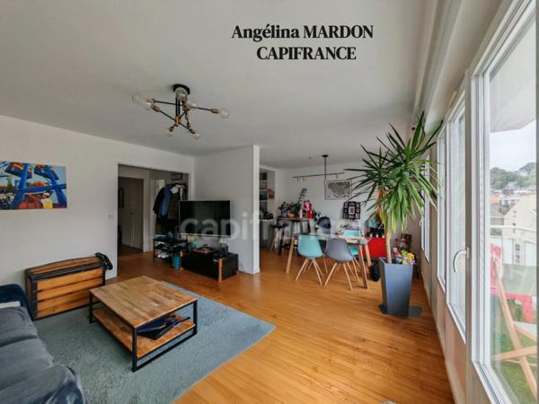 Appartement à vendre T5 + 2 balcons + parking à SAINTE ADRESSE (76)