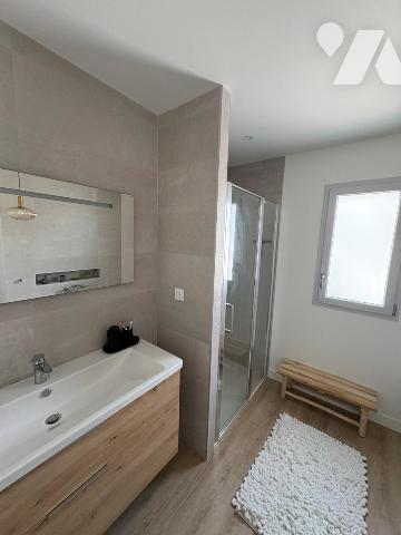 CHAURAY, pavillon de plain-pied de 114 m² 