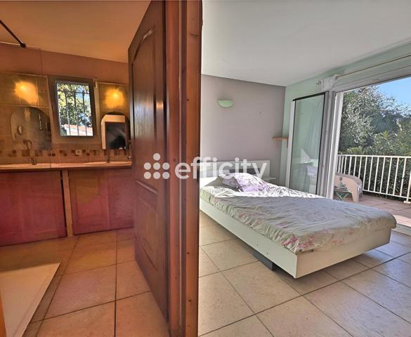 Maison
         6 pièces
        - 160 m² 398 000 € *