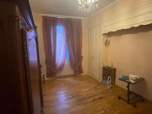 Carmaux, Maison T4 de 211 m²