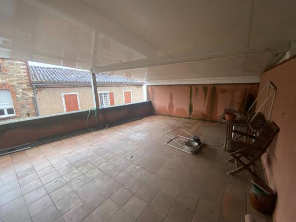 Carmaux, Maison T4 de 211 m²