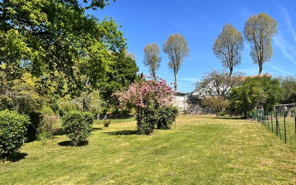 Maison à vendre    5 pièces •  Peyrehorade