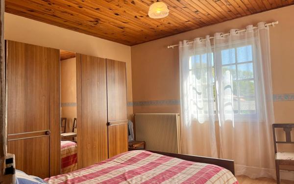 Maison à vendre    5 pièces •  Peyrehorade