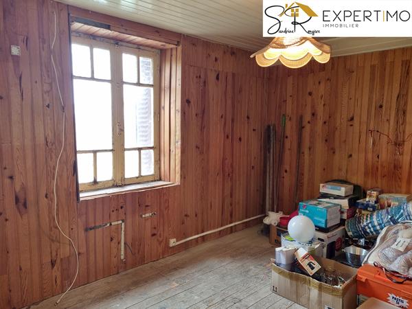 Saint-Éloy-les-Mines (63700) Maison avec Dépendances – Saint-Éloy-les-Mines