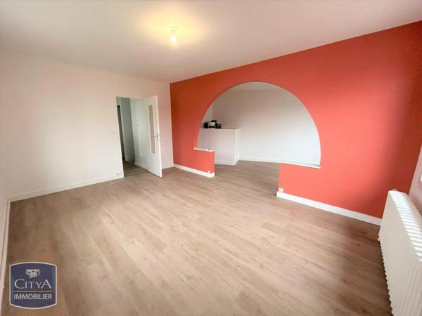 Appartement à louer 4 pièces 90m²
