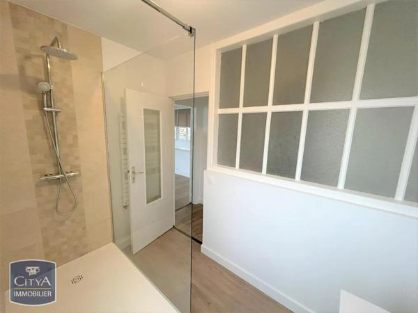 Appartement à louer 4 pièces 90m²