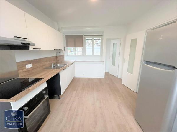 Appartement à louer 4 pièces 90m²