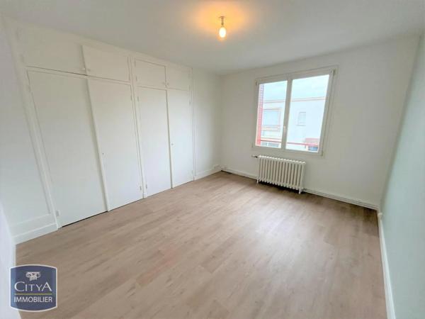 Appartement à louer 4 pièces 90m²