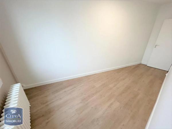 Appartement à louer 4 pièces 90m²