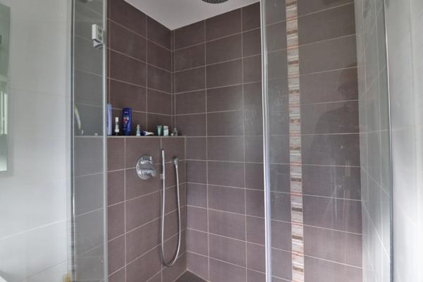 Dpt Hauts de Seine (92), à vendre maison P7 de 220 m² - Terrain de 560,00 m²